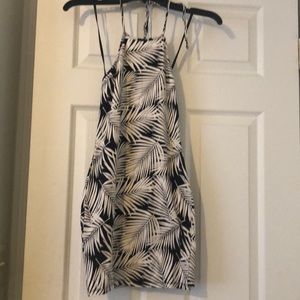 Gently used leaf pattern halter body con dress! FOREVER 21